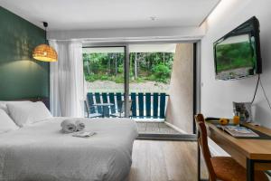 Double Room - Disability Access room in Hotel Logis Lacotel