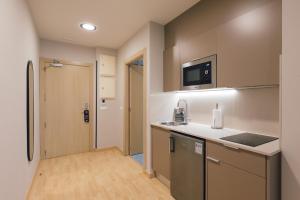 Palau Suites & Apartments