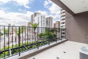 Studio completo no Campo Belo!