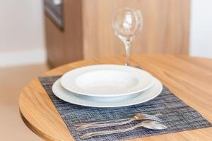 Studio completo no Campo Belo!