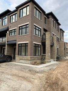 Luxury Brand New Townhouse In Milton Ontario