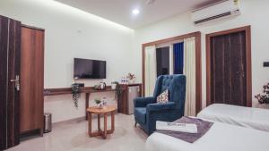 Radhe Suites