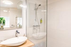 Hotels Demeures & Chateaux - Hotel De La Porte Saint-Malo : photos des chambres
