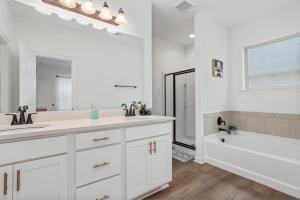 Luxury Townhome by LSU campus