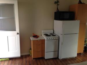 Victorian Charm Meets Echo Park Vibes: Timeless Bungalow Retreat