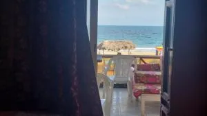 احلي شالية في المعمورة اسكندرية مصر علي البحر - ‘Izbat al Qaşr