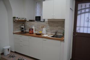 HAPPY HISTORIC HOUSE