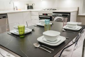 Central, Kensington, 3Beds, Cosy, Parks, Pubs