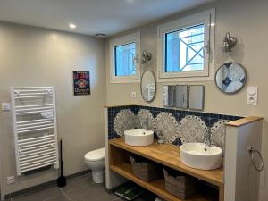 Villas Dordogne, Le Cambou, 5 ch avec piscine et terrain 3 ha : photos des chambres