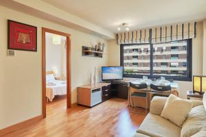 Metropolitan Apartment