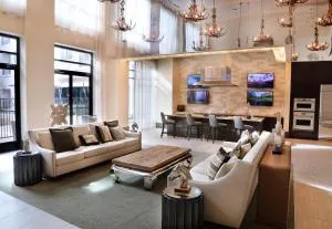 Woodlands Waterway Splendor - مانغوليا