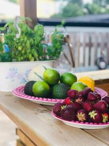 Central villa med extra allt. Pool, Bastu, Utekök