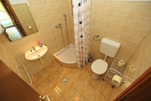 Studio with Garden view and Terrace room in Apartmani Katarina