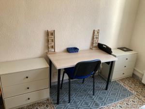 Appartements Maison au coeur de la Ville. : photos des chambres