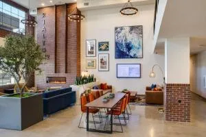 Ayres Hotel Rialto Fontana - Bloomington