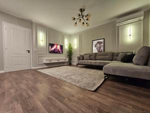 Adore Apartment City Center