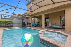 DISNEY VILLA Game rm, free heated Pool, Spa, Lazy rvr, BBQ, themed bedrooms