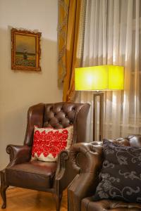 Budapest Opera Apartments
