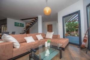 Luxury villa with a swimming pool Vrpolje, Sibenik - 21843