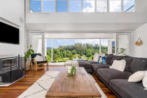 Byrons Brae - luxury hinterland estate with pool