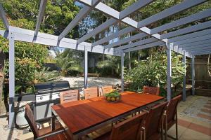 Harkaway - charming cottage in central Byron Bay