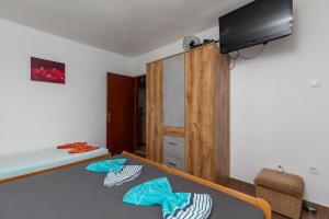 Apartments with parking space Stanici, Omis - 20107