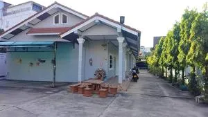 CS Apartment - Ban Nasap