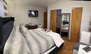 Welcoming Private Suite with French Touches