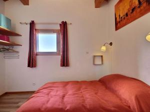 Chalet individuel 10 pers., sur les pistes, Wi-Fi - FR-1-455-242