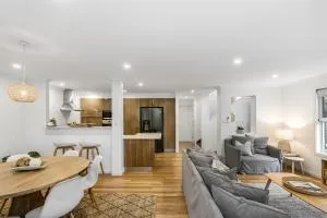 Drift - 3 BR home near town & beach with pool - Byron Bay