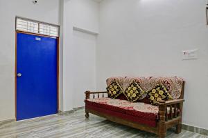 OYO Flagship Archana Paying Guest House
