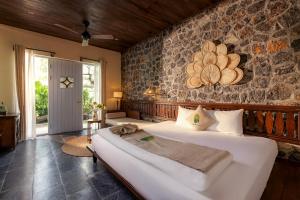 Deluxe có ban công (Deluxe Balcony)