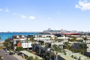 Boutique Stays - Zinc Views 501 - Williamstown