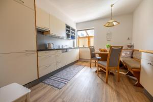 Villa Frieda mit Zell am See-Kaprun Summer Card