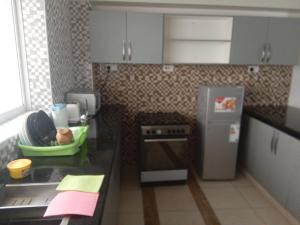 D2W Residency Suites