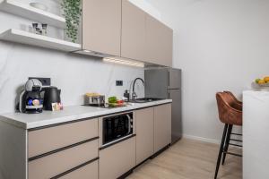 Area2 Center Luxury Apartment 