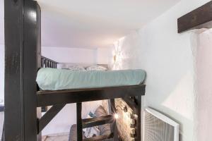 Suite & Castle - Au Pied du Château dAnnecy proche coeur historique & Lac by ImmoConciergerie