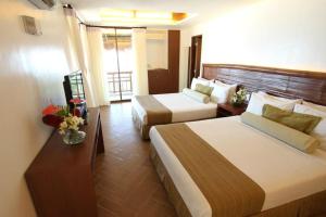 Acuaverde Beach Resort