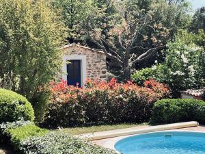 Villas Villa Les Cypres : photos des chambres