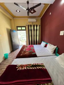 GIRISH ALAY HOME STAY