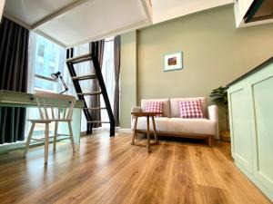 8 minutes walking to Nguyen Hue, Fast Wifi, check-in 247