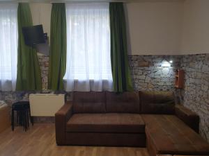 Kid Família Panzió Balatonszárszó