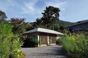 Boutique Jungle Villa - Baan ChaOm