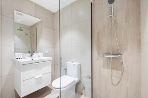 Cozy Dubai Marina Design Studio close to Jumeirah Beach, Mall & Metro