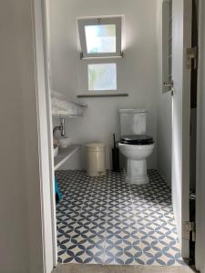 Property between Melides and Aberta Nova beach