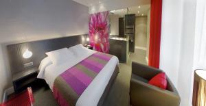 Hotels Hostellerie Du Chapeau Rouge : photos des chambres