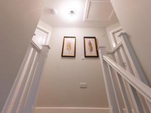 Contemporary 2 bedroom home - Pass the Keys