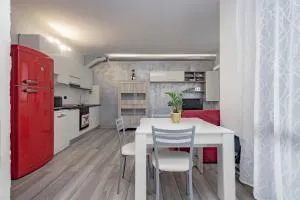 Bomboniera Milano zona RHO FIERA - Bilocale 70mq - Bugnano