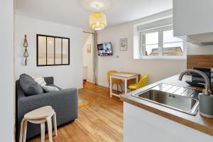 Esprit cabane en bord de mer ! - 3hvězdičkové hotely ve městě Pontorson