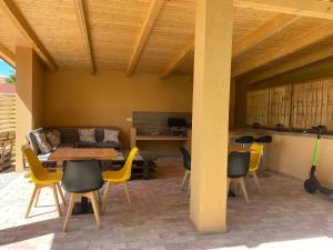 Judith Apartman III.